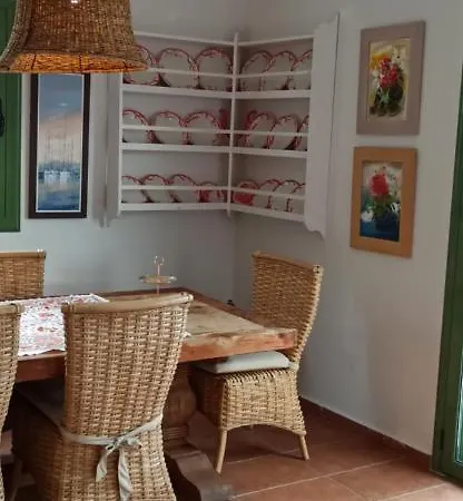 Avra Gaios