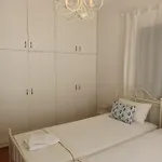 Avra Gaios
