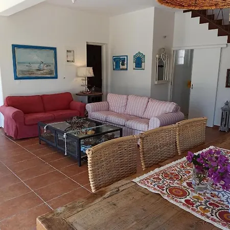 Avra Gaios