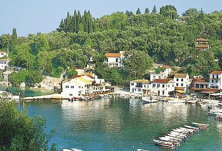 Avra Holiday home *