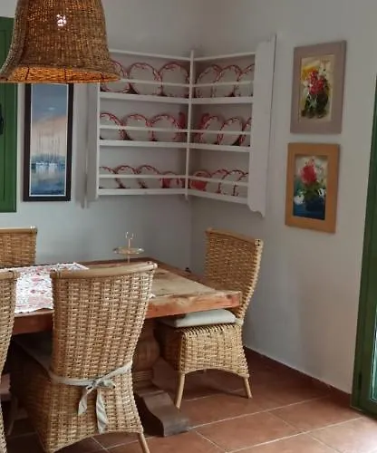 Avra Gaios