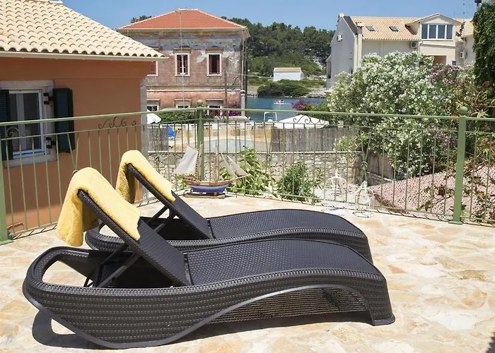 Avra Tatil Evi Gaios